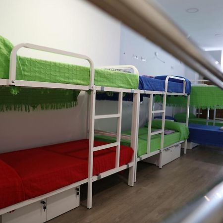 Auberge de jeunesse Albergue El Caminante à Portomarín Extérieur photo