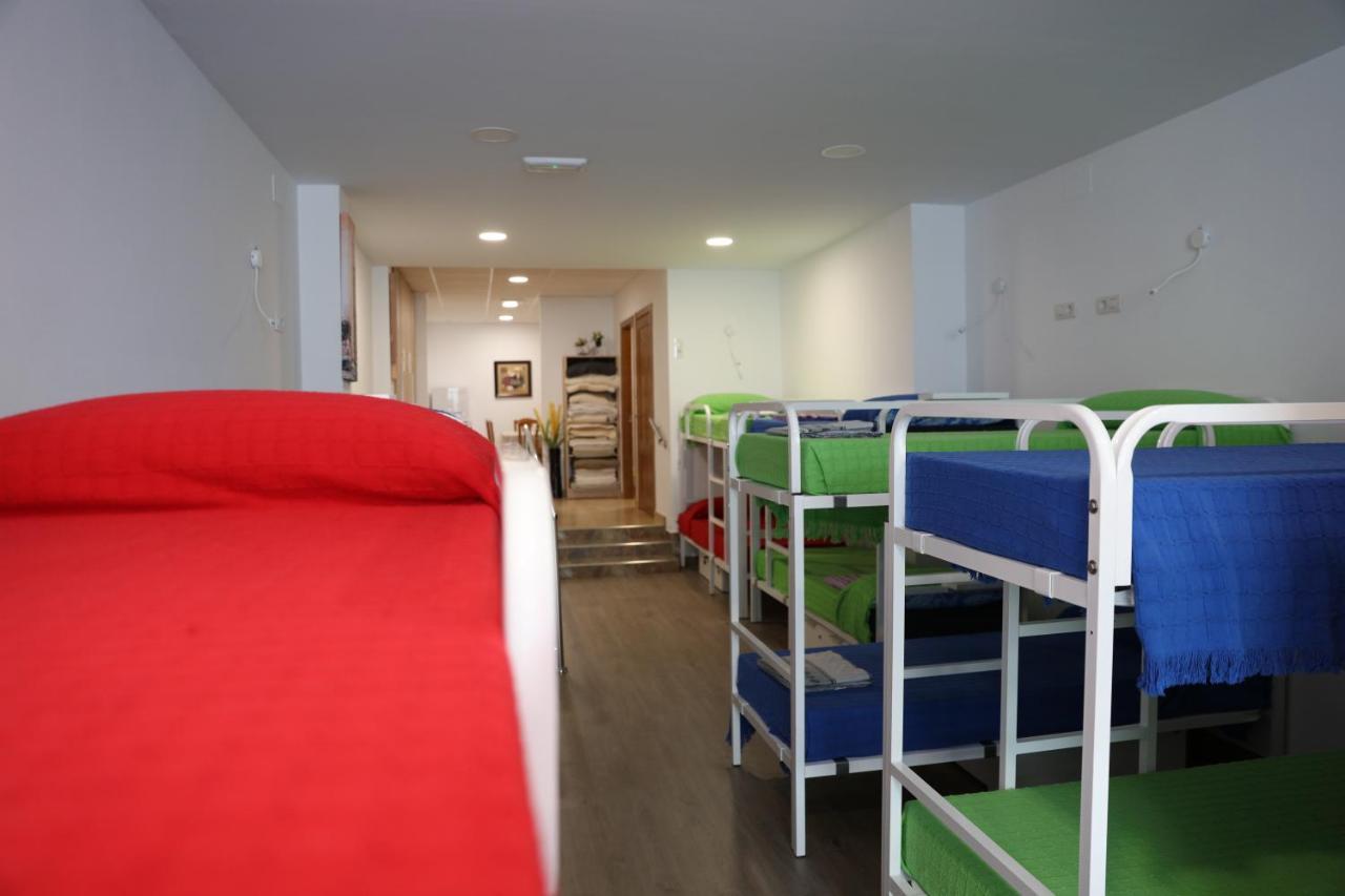 Auberge de jeunesse Albergue El Caminante à Portomarín Extérieur photo